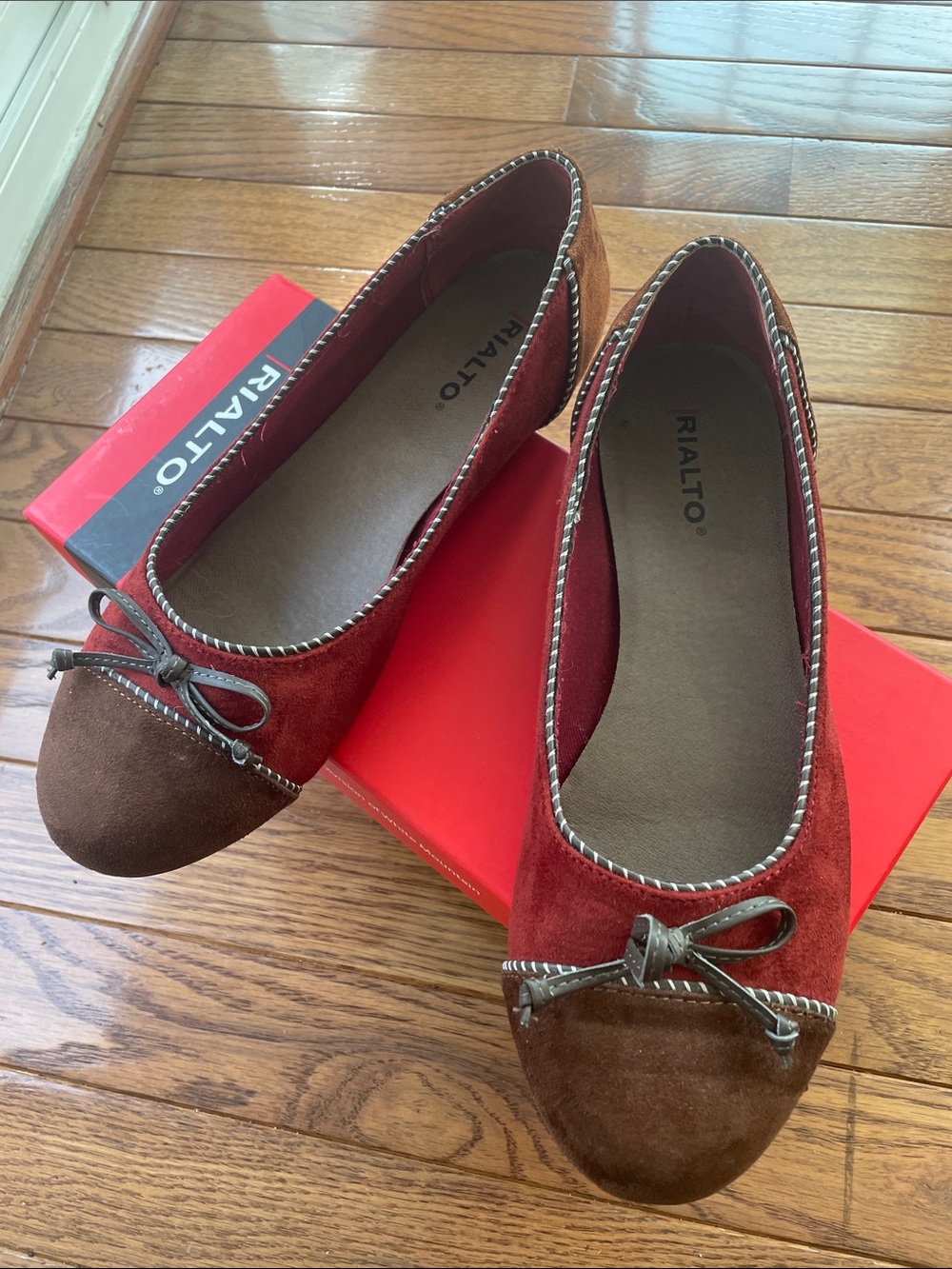Rialto Sailor tri color faux suede flats Women’s 8M